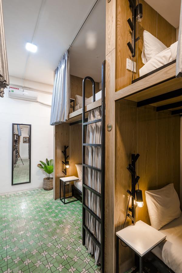 Sgn Living Bed & Breakfast Хошимин Екстериор снимка